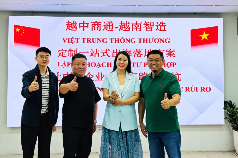 Chương trình Việt – Trung thông thương